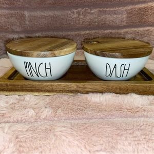 Rae Dunn pinch and dash spice holders